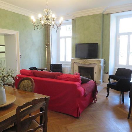 Chambres D'Hotes Chateau De Viviez Екстериор снимка