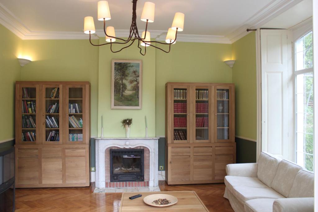 Chambres D'Hotes Chateau De Viviez Екстериор снимка